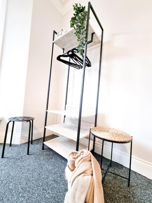 Apartment Gorgeous Newly Renovated 2 Double Bed Flat